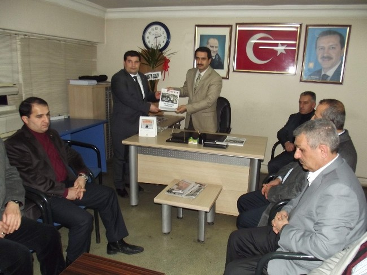 Müsiad Malatya Şubesi Yöneticileri, AK Parti Yeşilyurt İlçe Başkanlığı\'nı Ziyaret Etti