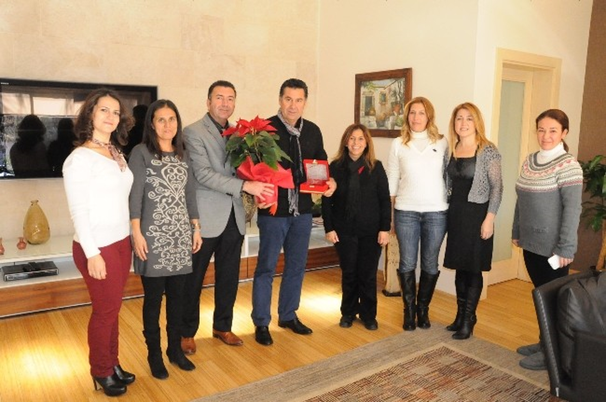 Okul Aile Birliğinden Başkan Kocadon\'a Hem Ziyaret Hem Davet