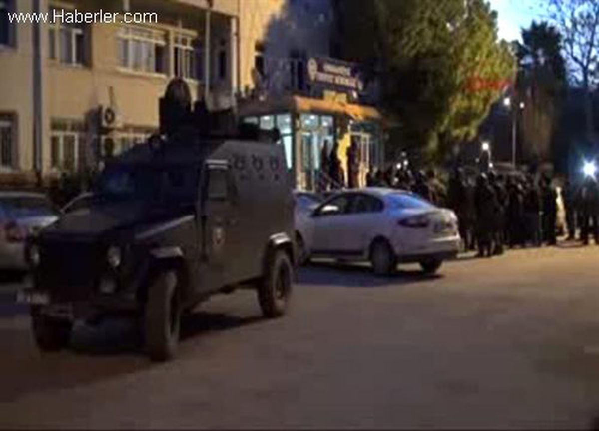 Osmaniye\'de Torbacılara Şafak Baskını: 6 Gözaltı
