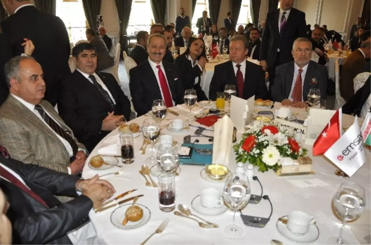 (Özel Haber) Bakan Çağlayan: "Vize Konusu 21. Yüzyılın İnsanlık Ayıbıdır"