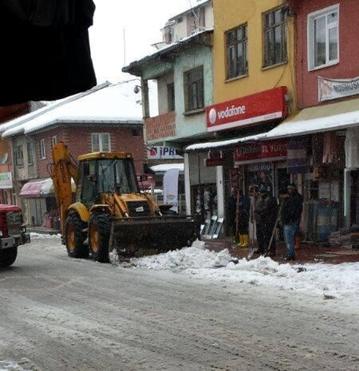 Perşembe\'de Karla Mücadele Başladı