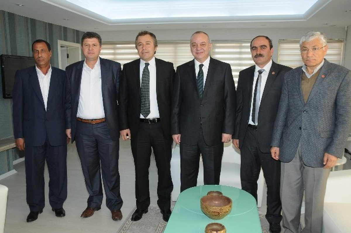 Selendi\'den Başkan Ergün\'e Teşekkür Ziyareti
