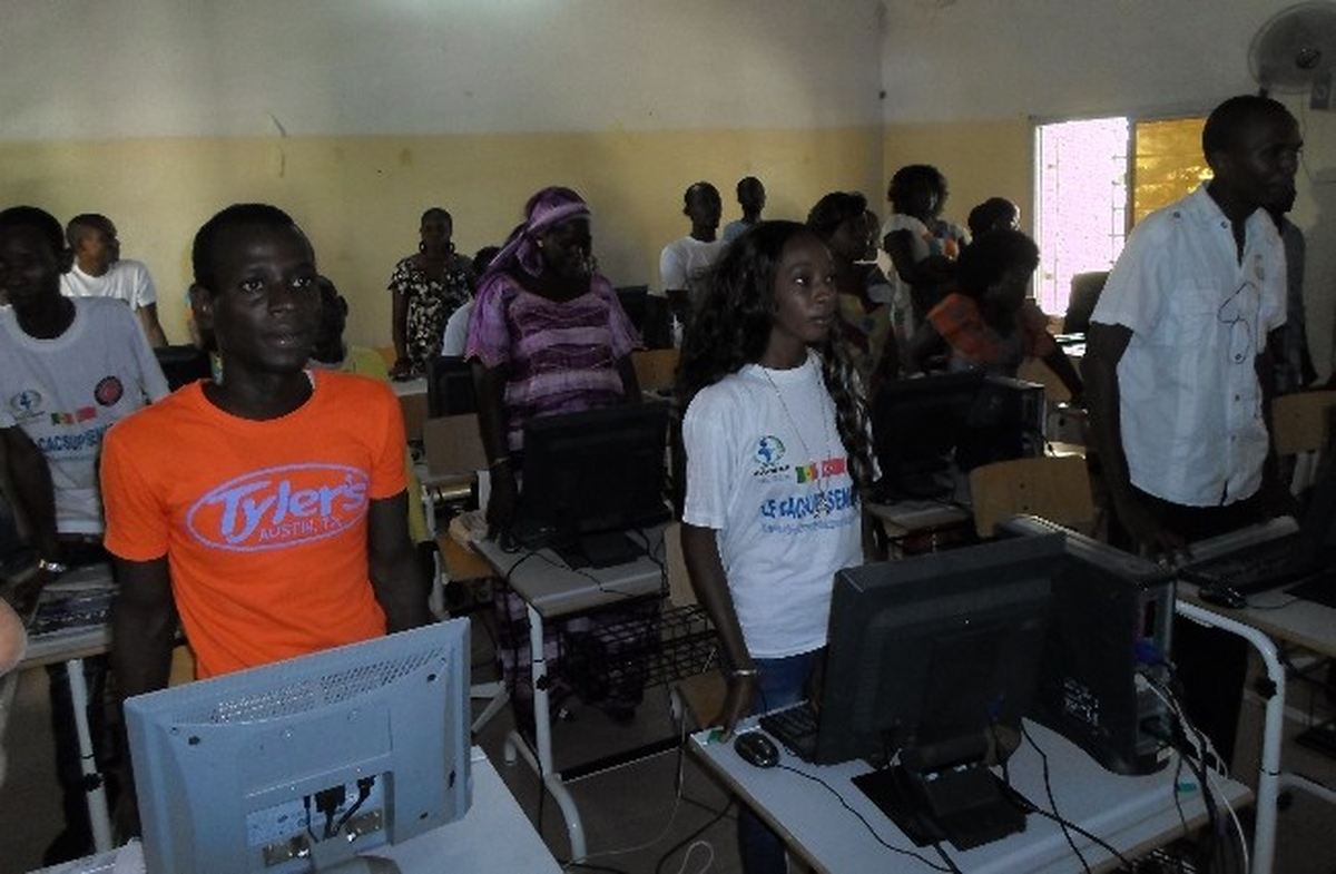 Senegal\'de Kolda Mesleki Eğitim Merkezi\'ne Malzeme Desteği