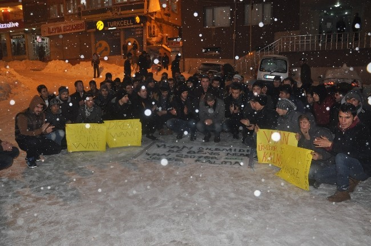 Şırnak\'ta Kar Üstünde Eylem
