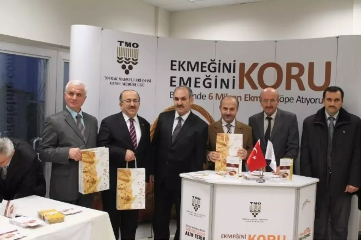 Trabzon\'da "Ekmek İsrafının Önlenmesi, Tam Buğday Ekmeği ve Sağlık" Paneli