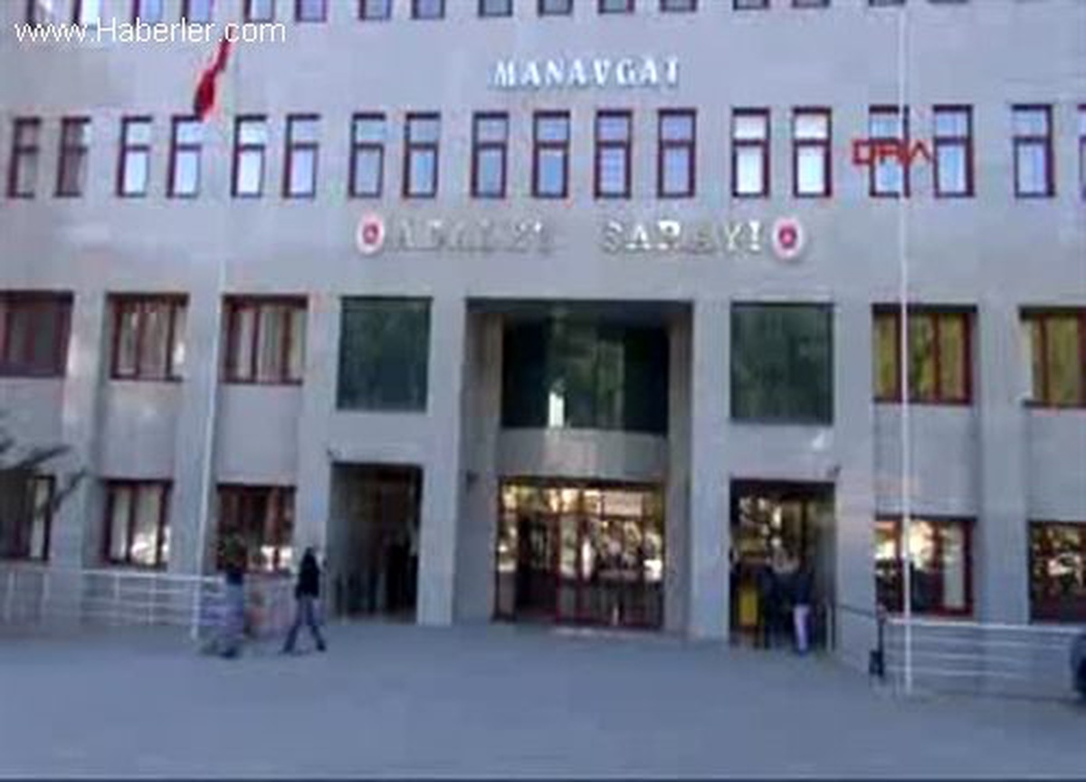 Turistleri Kurye Yapan Silah Kaçakçıları Adliyede