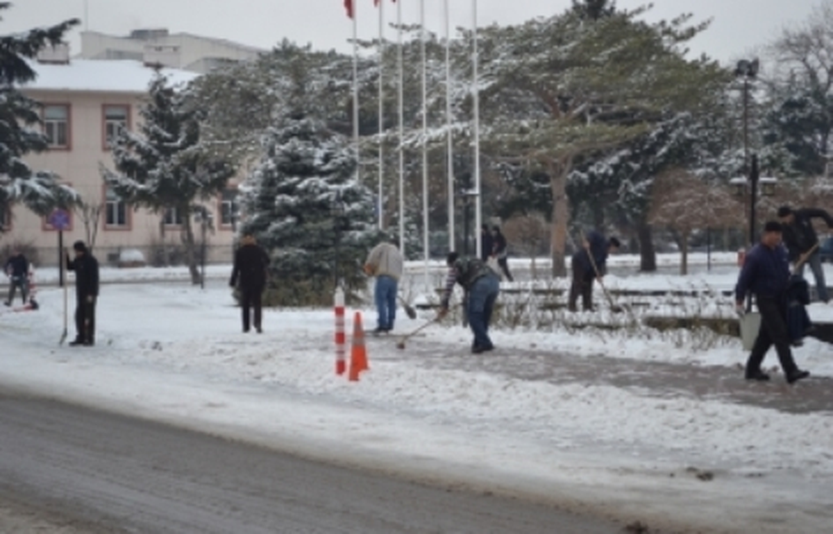 Yurtta Kış