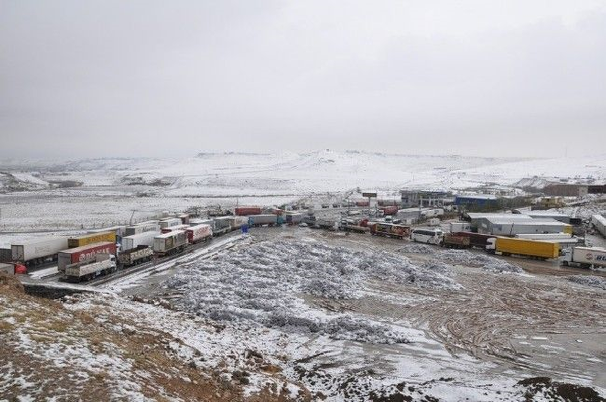 Cizreliler Kapanan Yollar Yüzünden İhtiyacını Karşılayamıyor