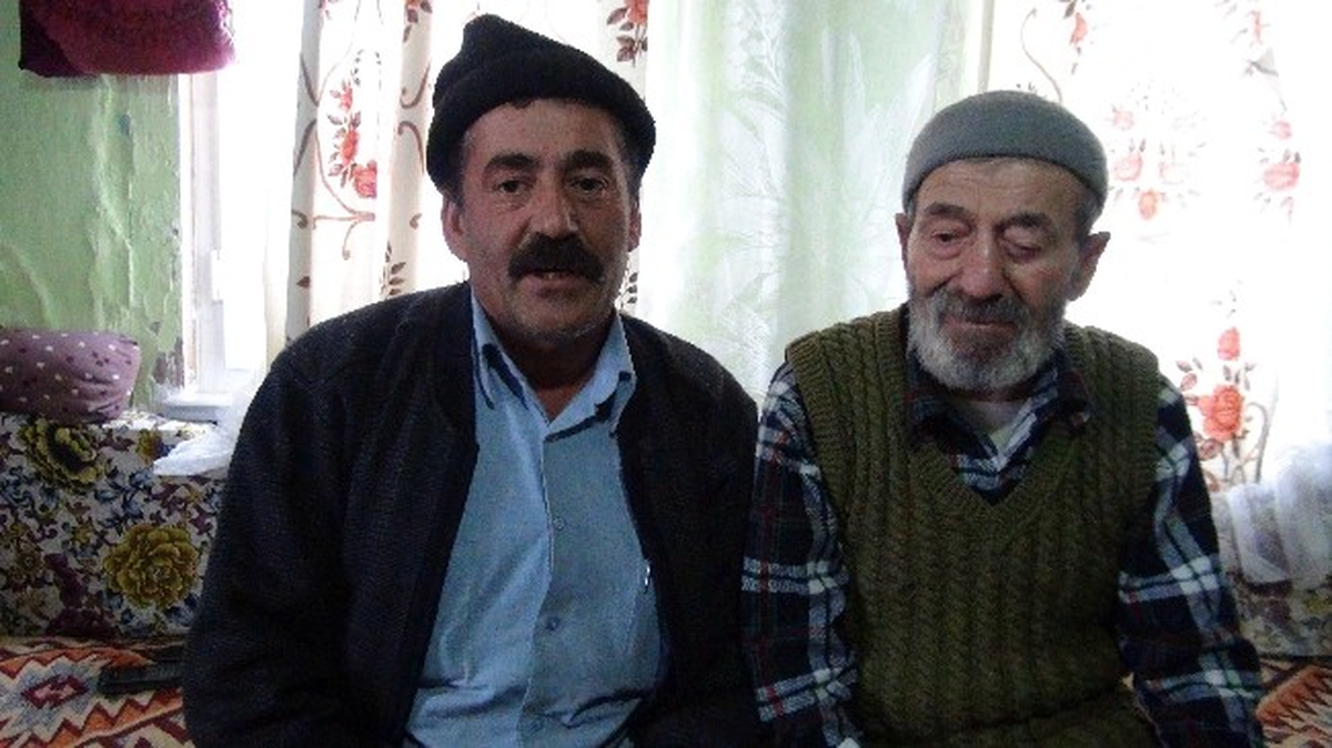 5 Gün Evlerinde Mahsur Kalan Yaşlı Çift Kurtarıldı