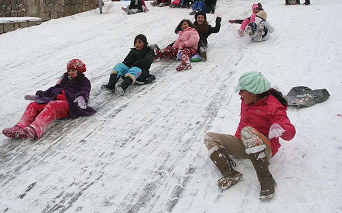 Balıkesir, Bandırma ve Zonguldak\'ta Okullara Kar Tatili
