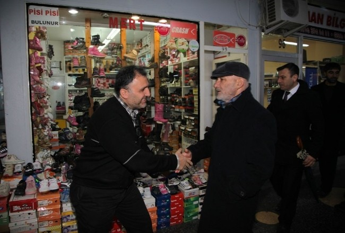 Başkan Altınok Öz, Halkın Sorunlarını Dinledi
