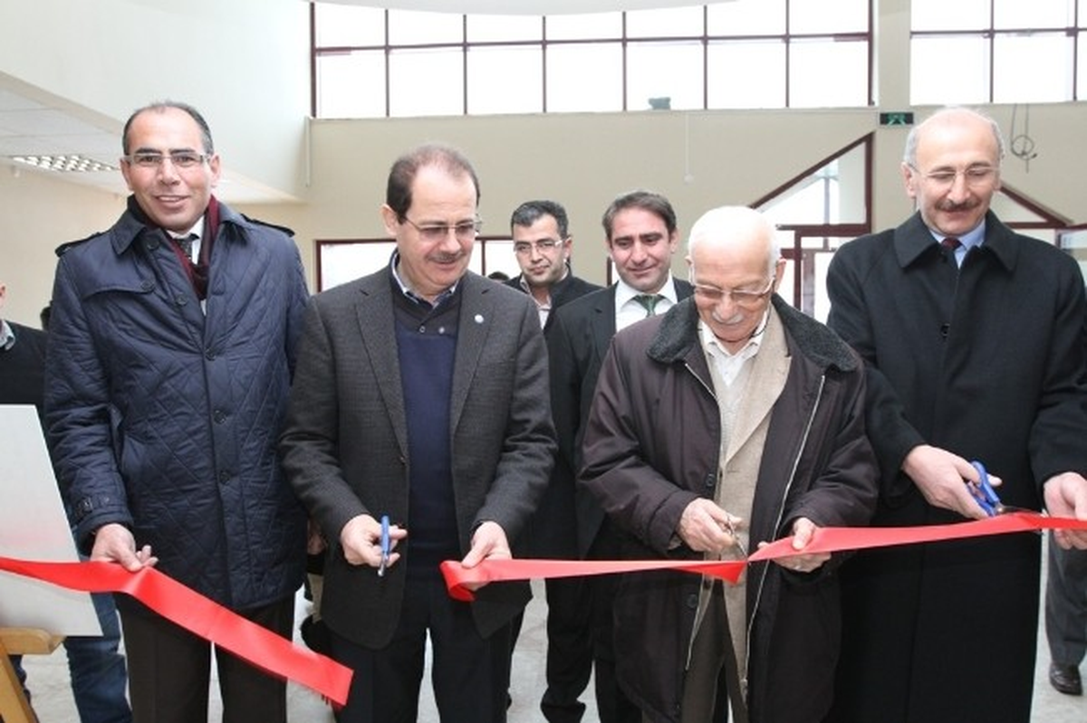 Bayburt Üniversitesinde "Engelin Gözü Projesi" Fotoğraf Sergisi Açıldı