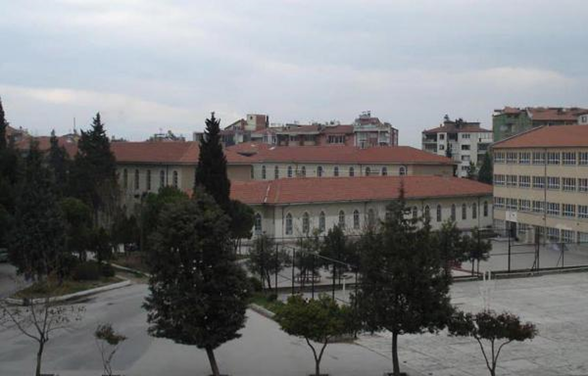 Belediyeden \'Tarihi Lise Binası\' Açıklaması