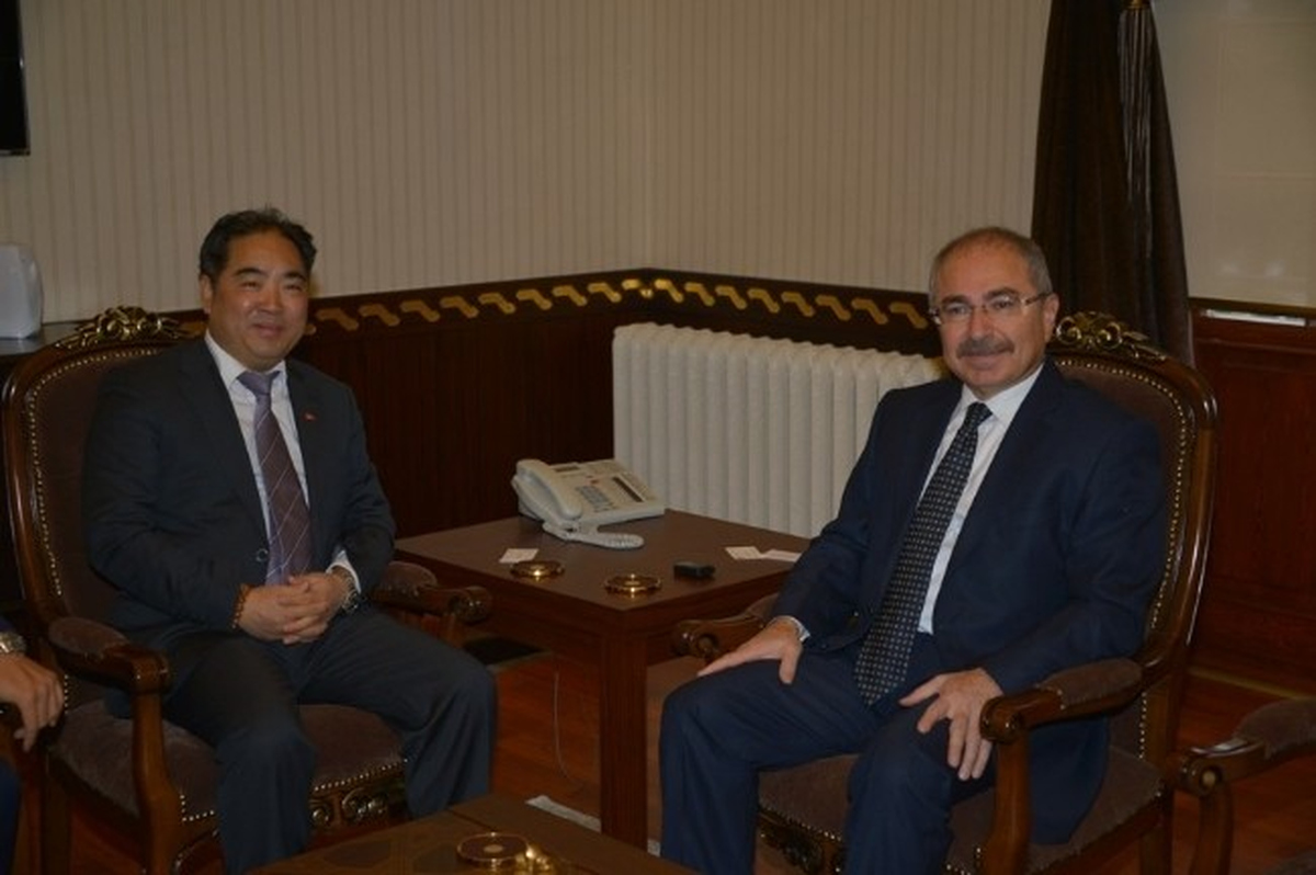 Çin Halk Cumhuriyeti Başkonsolosu Qingyang, Vali Yaman\'a Ziyaret