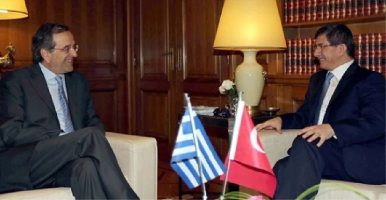 Davutoğlu-Samaras Görüşmesi Başladı