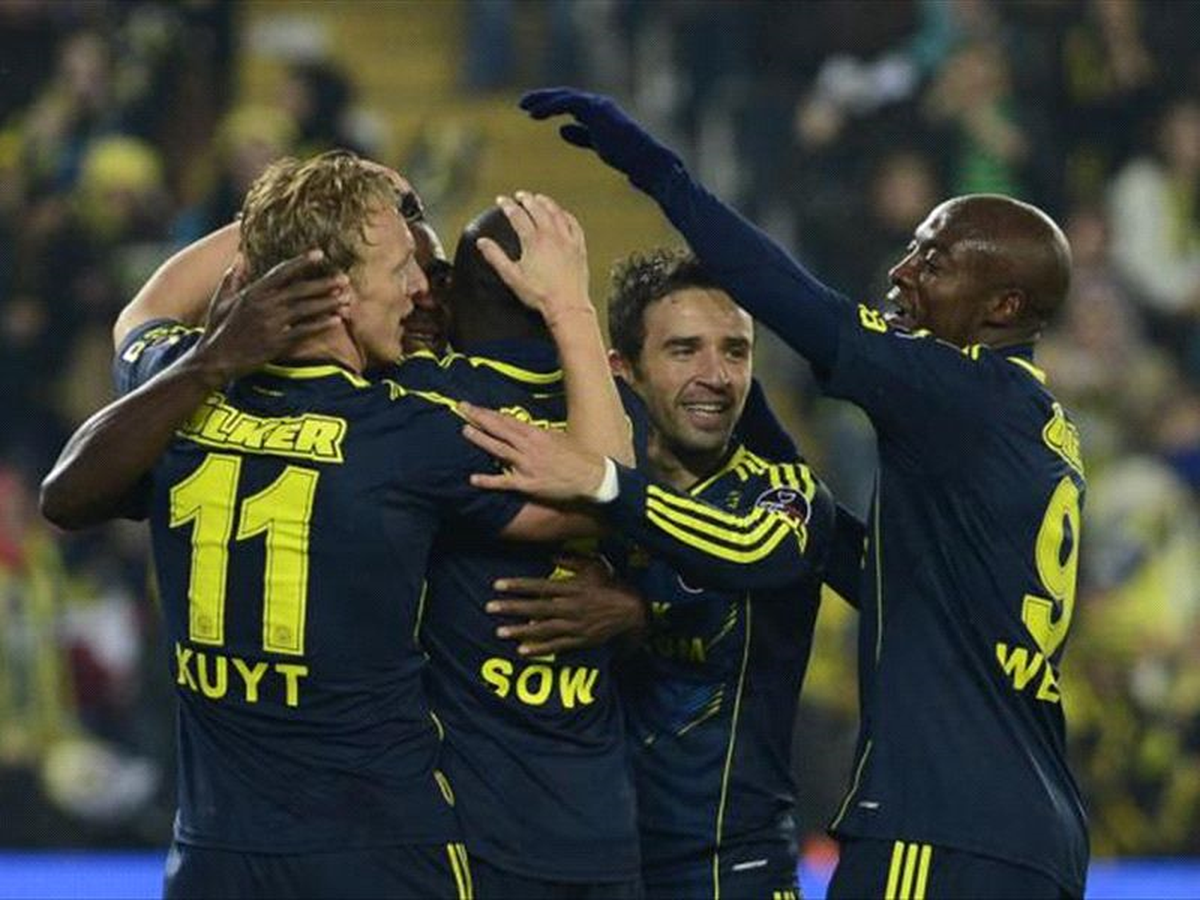 Fenerbahçe 103 Gollü Sezonu Geçti