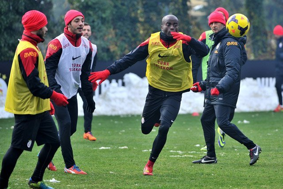 Galatasaray\'da Gençlerbirliği Maçı Hazırlıkları