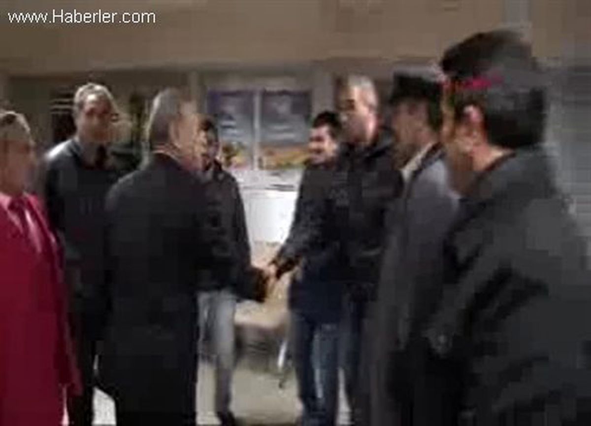 İzmir Kocaoğlu Adaylık Başvurusu Yaptıkocaoğlu Adaylık Başvurusu Yaptı