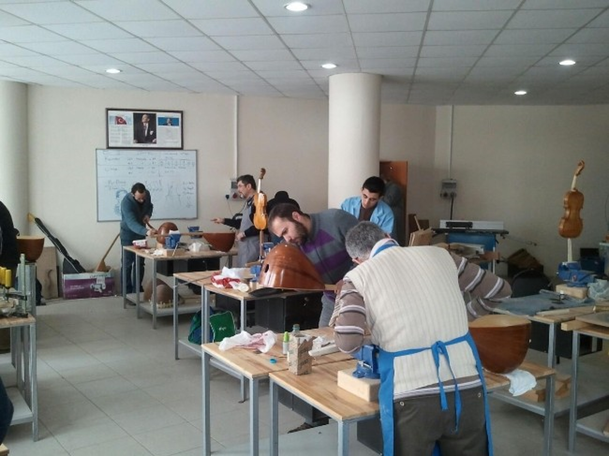 Kendi Sazını Kendin Yap