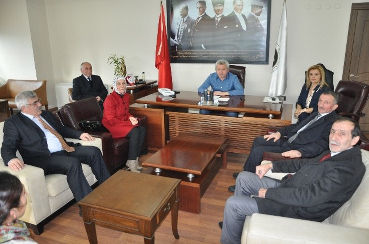 MHP Kilimli Başkan Adayı Akdeniz\'den Çates\'e Destek