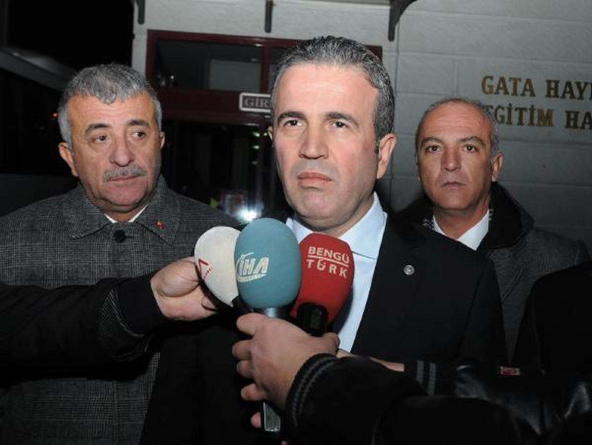 MHP Milletveki Alan, Geceyi Annesinin Yanında Hastanede Geçirecek
