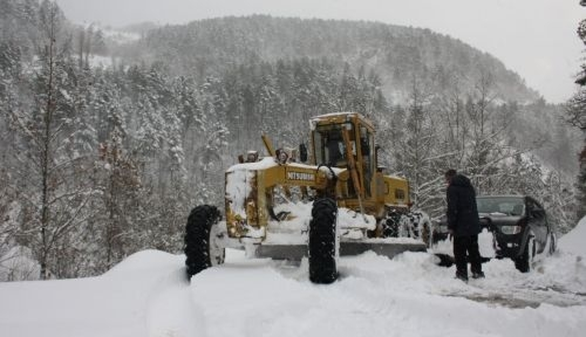Sakarya\'da 4 Köy Yolu Ulaşıma Kapalı