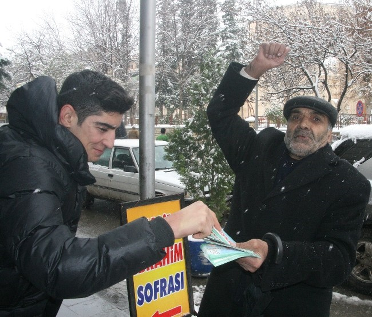 Silvan\'da Milli Piyango Satışa Çıktı