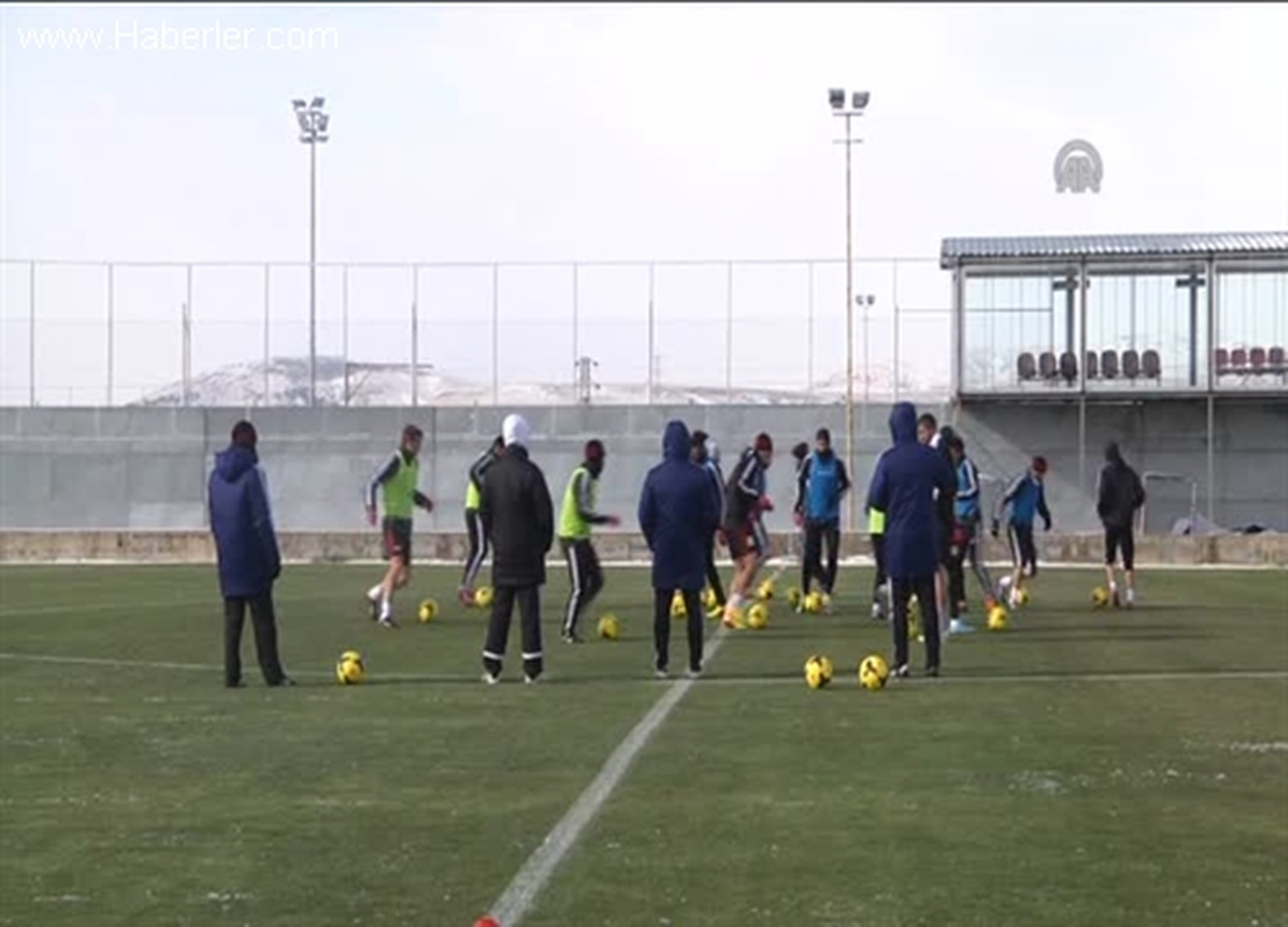 Sivasspor ile Çaykur Rizespor Ligde 7. Randevuda