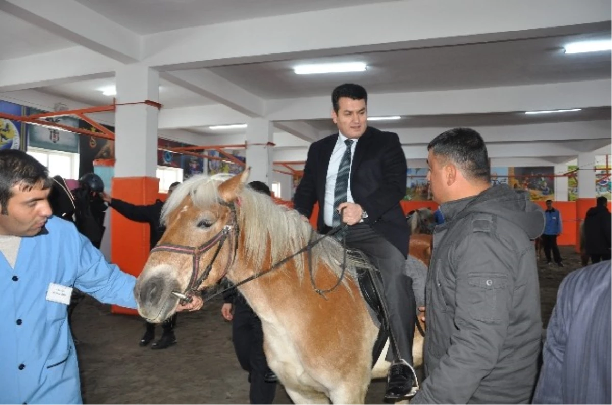 Erzurum\'da Engelli Evi ve Terapi Merkezi Hizmete Girdi