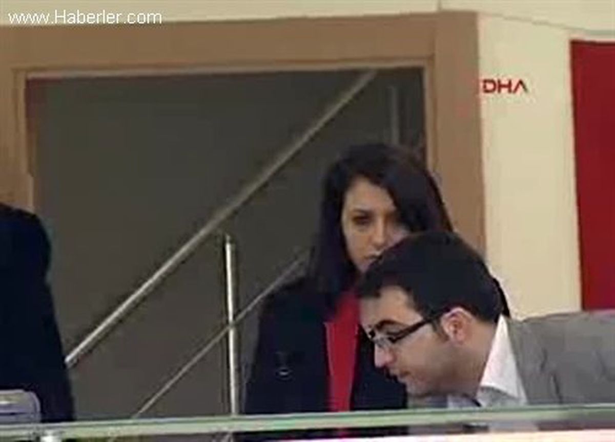 Tiner Bidonuyla PTT\'yi Soydu