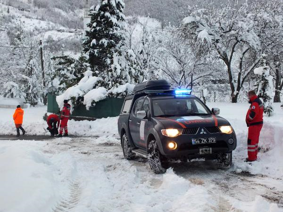 Yaylada 3 Gün Mahsur Kalan 3 Genç, 16 Saatte Kurtarıldı