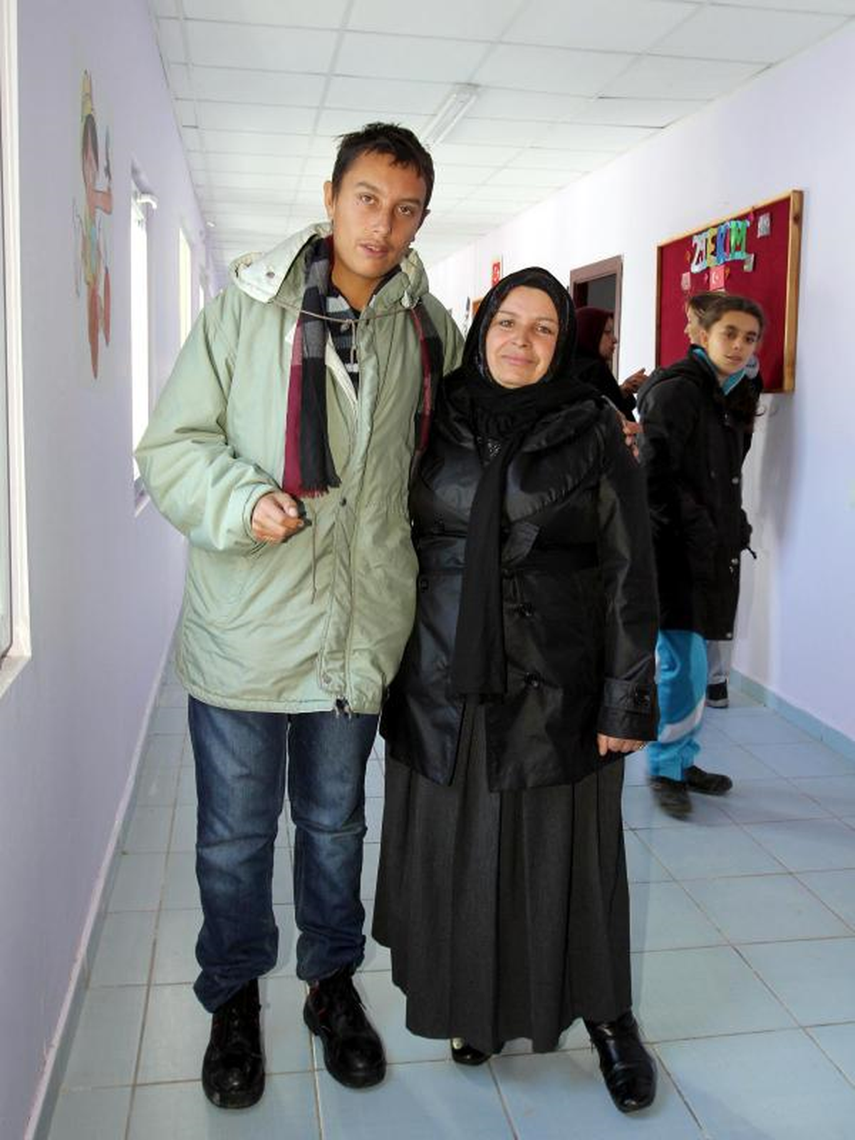 Zihinsel Engelli Murat\'ın Anne Sevgisi