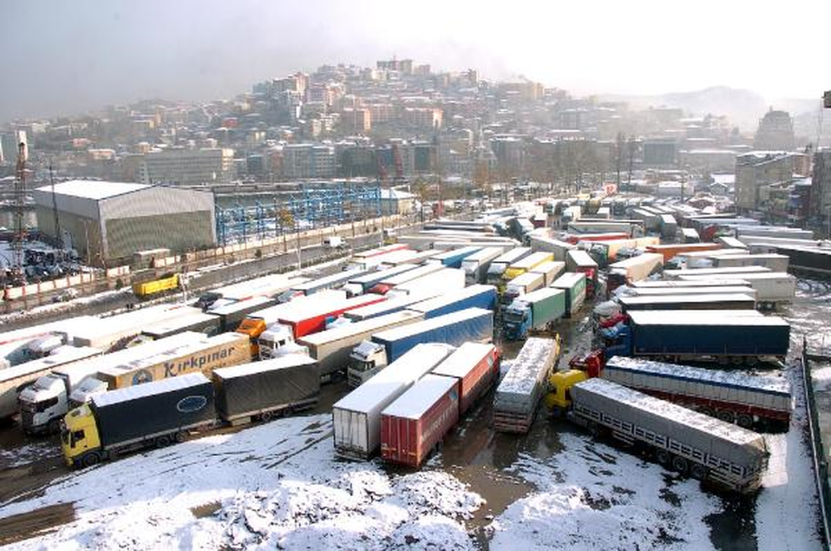 Zonguldak\'ta Eğitime Kar Engeli (2)