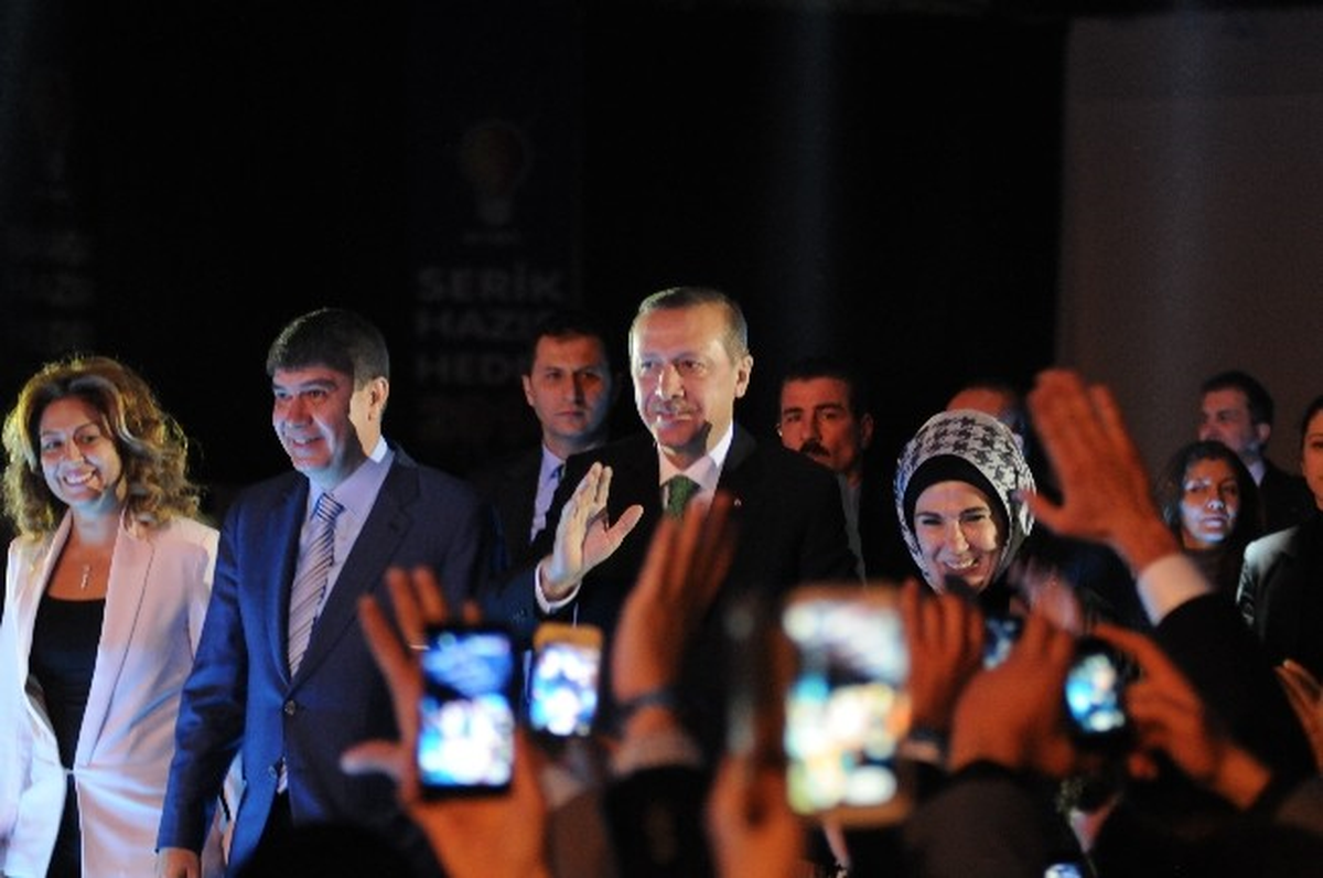 Antalya Büyükşehir Belediye Başkan Adayı Menderes Türel