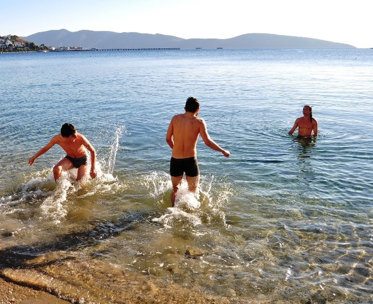 Bodrum\'da Aralık Ayında Deniz Keyfi