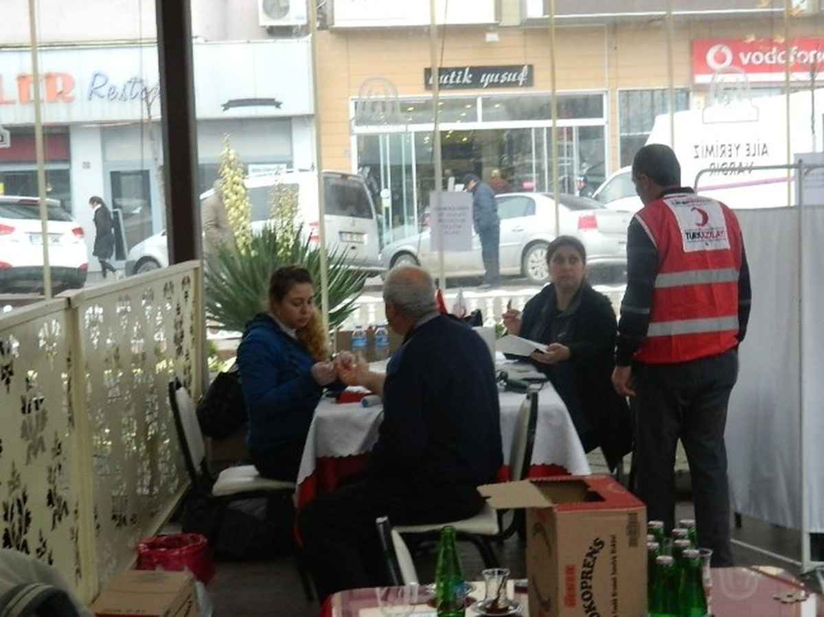 Çan\'da Kızılaya Kan Bağışı