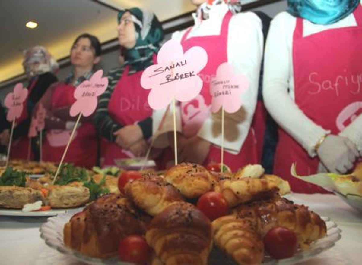 Çankırılı Kadınlar Yemek Yarışmasında Ter Döktü