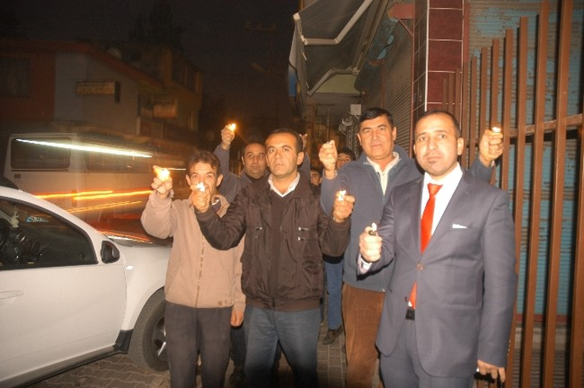 Elektrik Kesintilerine Çakmaklı Protesto