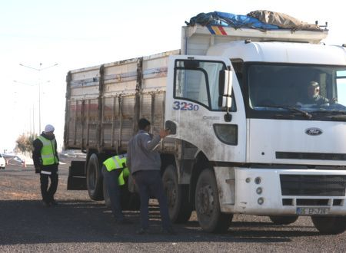 Ergani\'de Kış Lastiği Denetimi