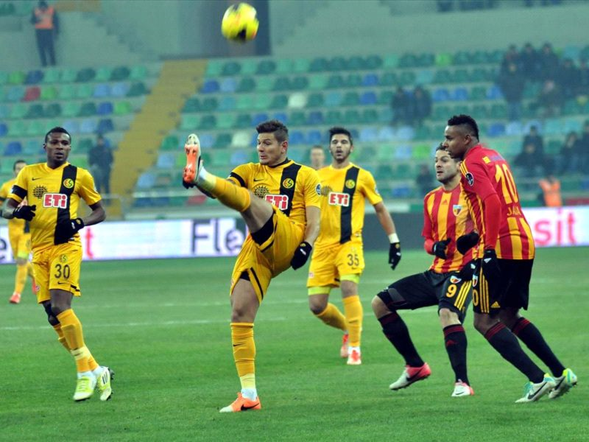Es Es Galibiyeti Kaçırdı: 1-1