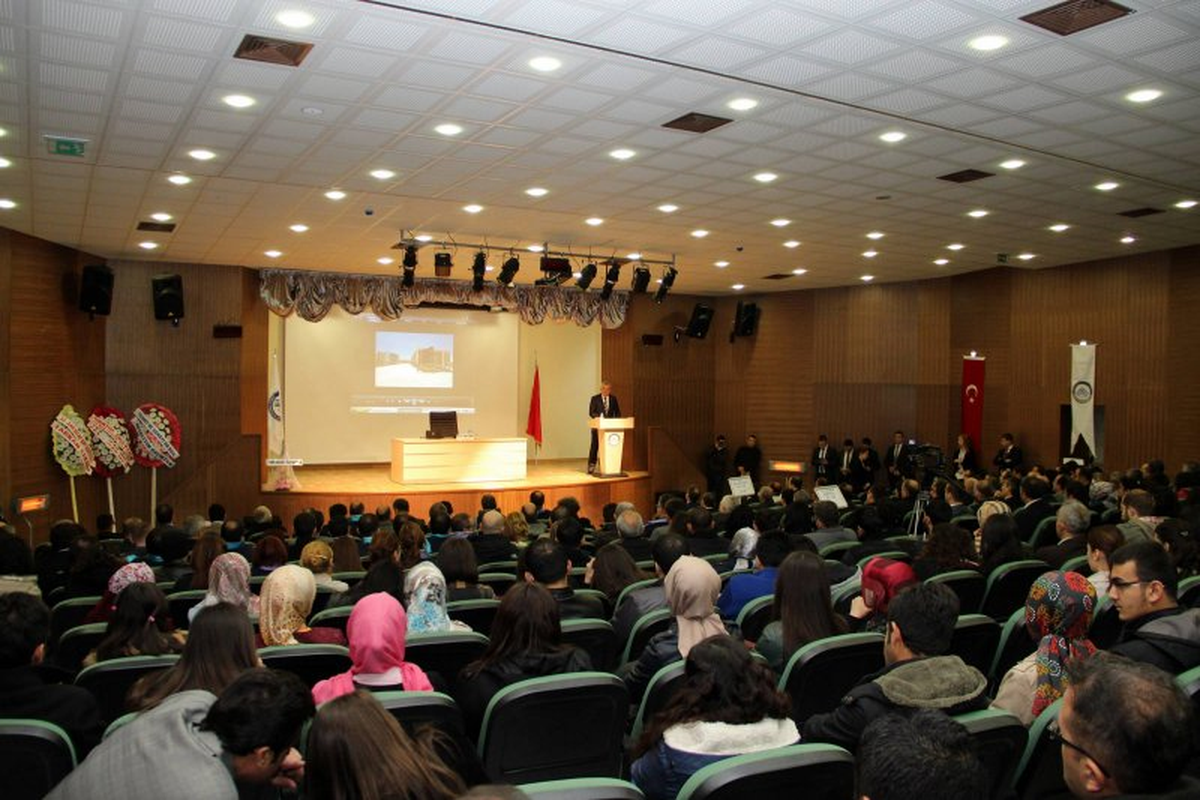"Etkili İş Görüşmesi ve Mülakat Teknikleri" Konferansı