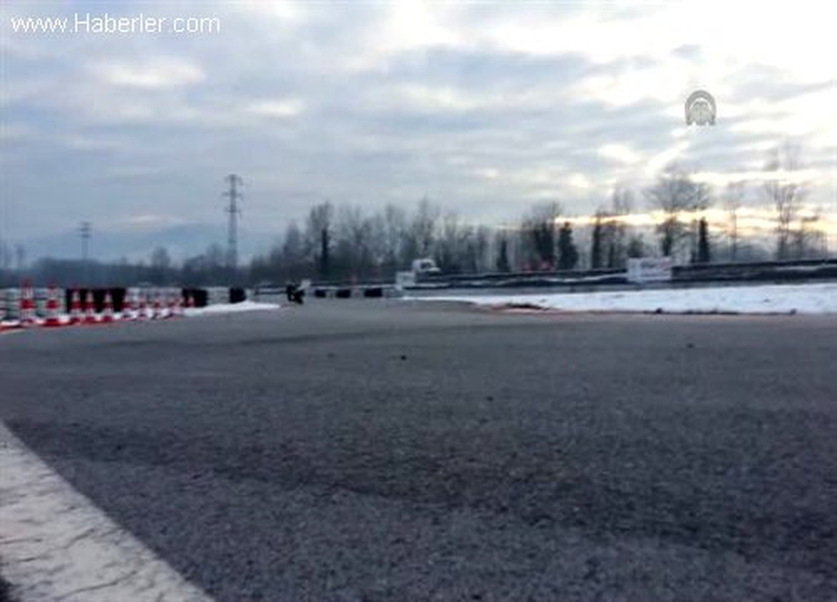 Milli Motosikletçi Sofuoğlu, Antrenmanda Kaza Geçirdi