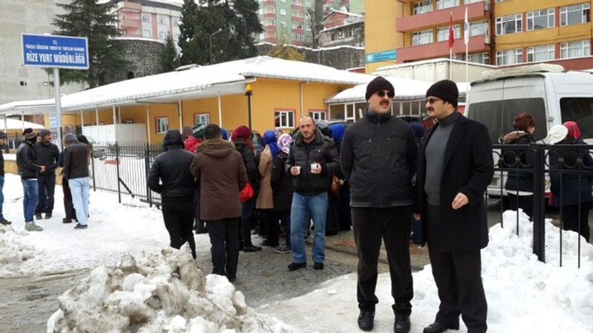 Rize\'de Beyin Kanaması Geçiren Genç Kız Hayatını Kaybetti