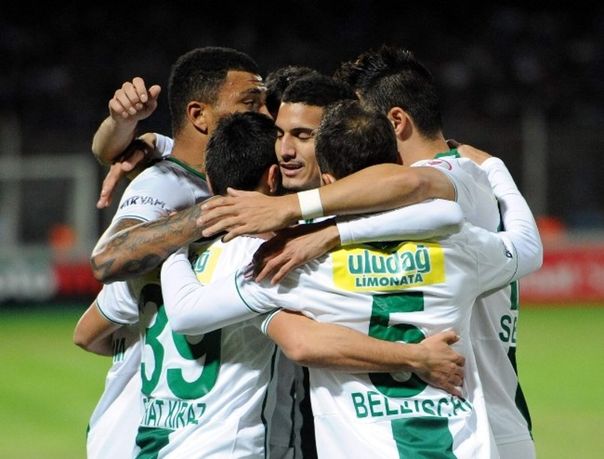Bursaspor 3 Puan Peşinde