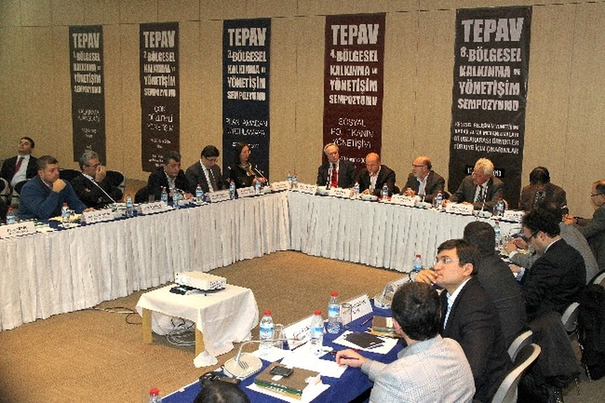 Çankaya Belediye Başkanı Tanık, Kentsel Gelişmenin Yönetişimi Toplantısına Katıldı