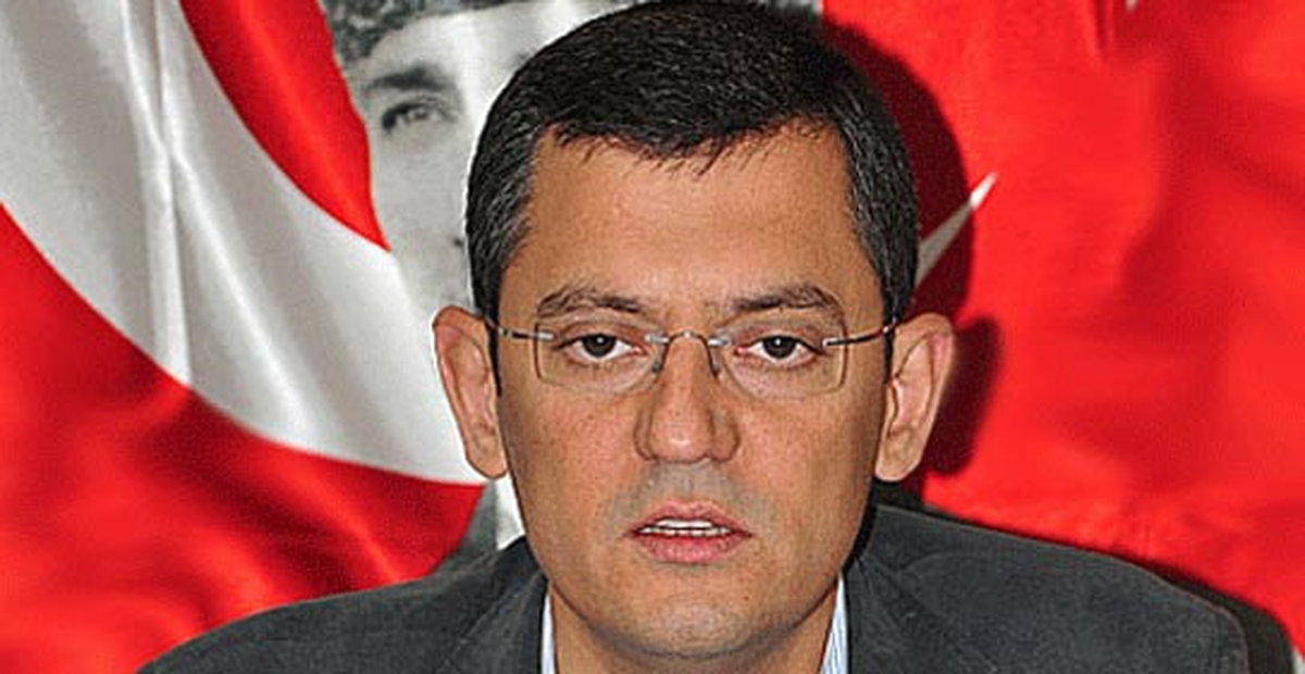 CHP\'nin Manisa Adayı "Özgür Özel"