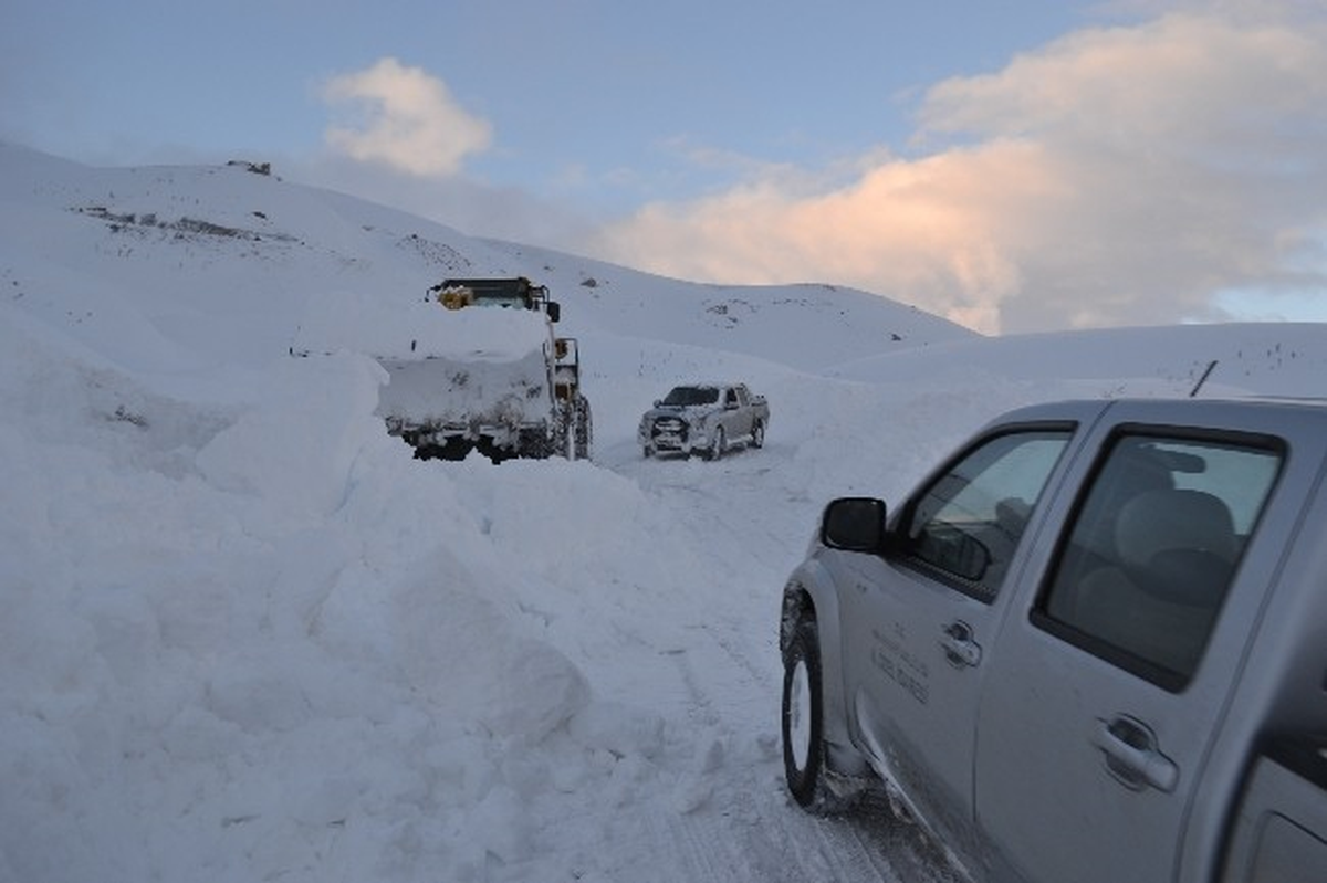 Hakkari Kayak Merkezi\'nin Yolu Açıldı