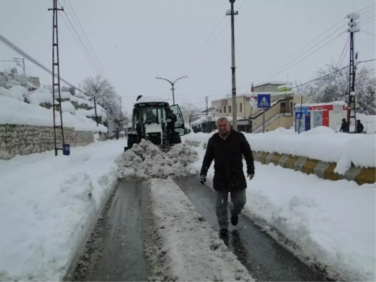 Kapanan Yolları Çoban Açtırdı
