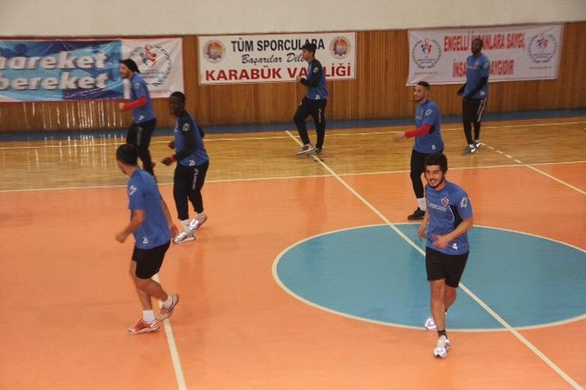 Kardemir Karabükspor\'dan Çifte Hazırlık
