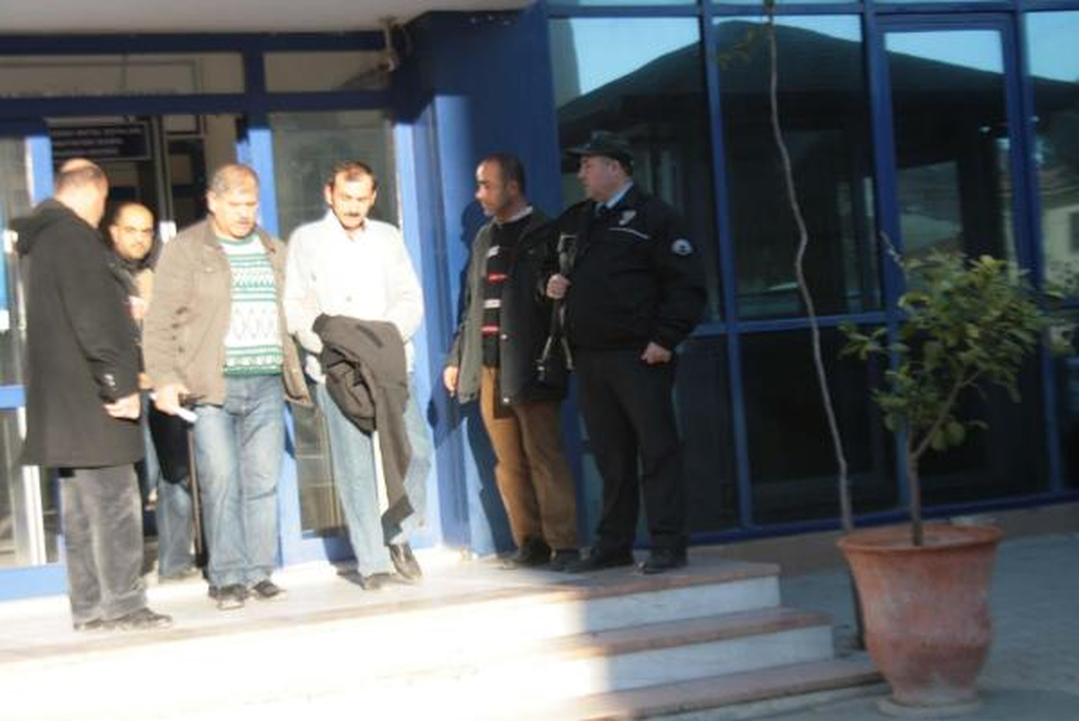 Kavgayı Ayırmak İsterken Canından Oldu (2)